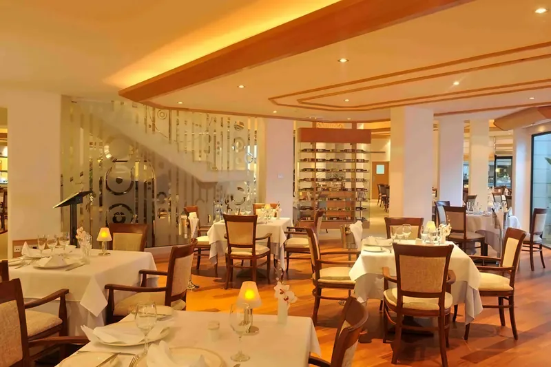 Constantinou Bros Asimina Suites Hotel (Adults Only 16+)