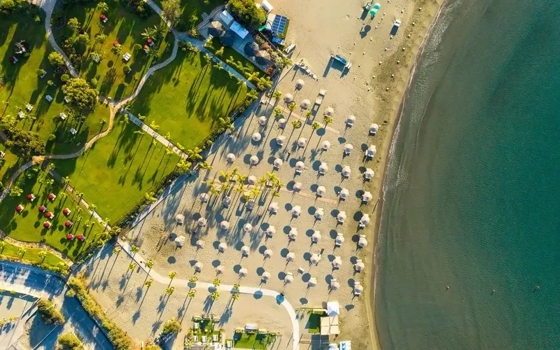 St. Raphael Hotel