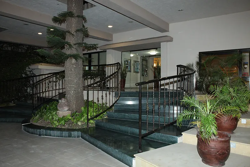Veronica Hotel