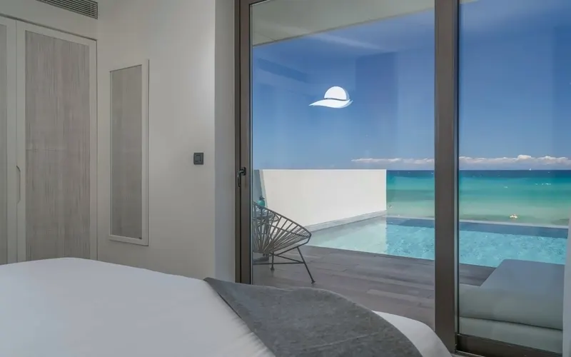 Caravel Suites (Adults only)