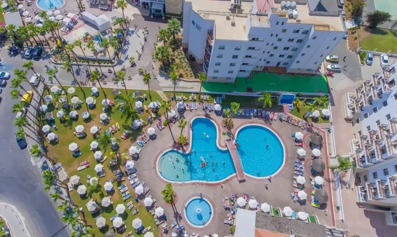Marlita Beach Hotel Apartments