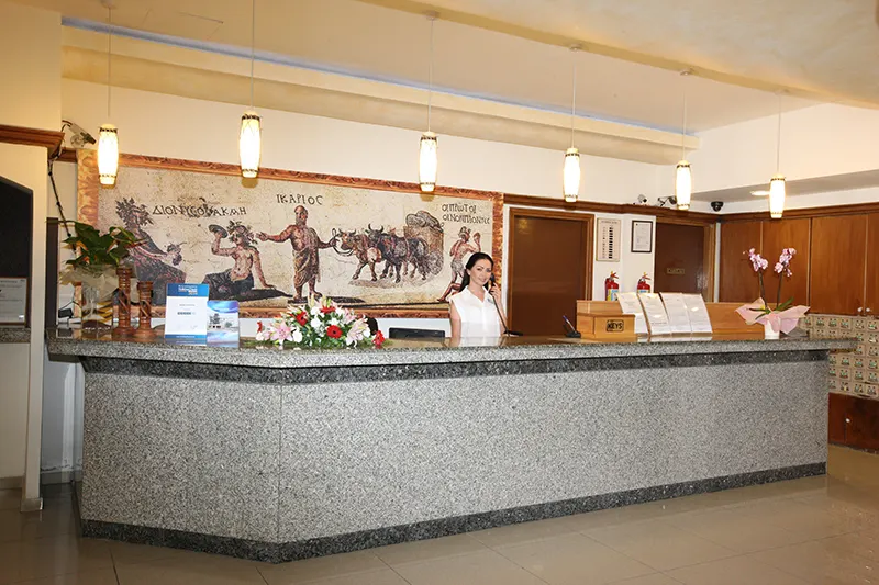 Veronica Hotel