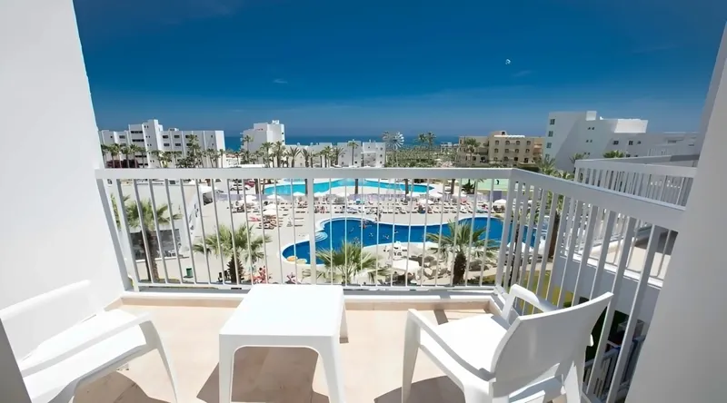 Papantonia Hotel