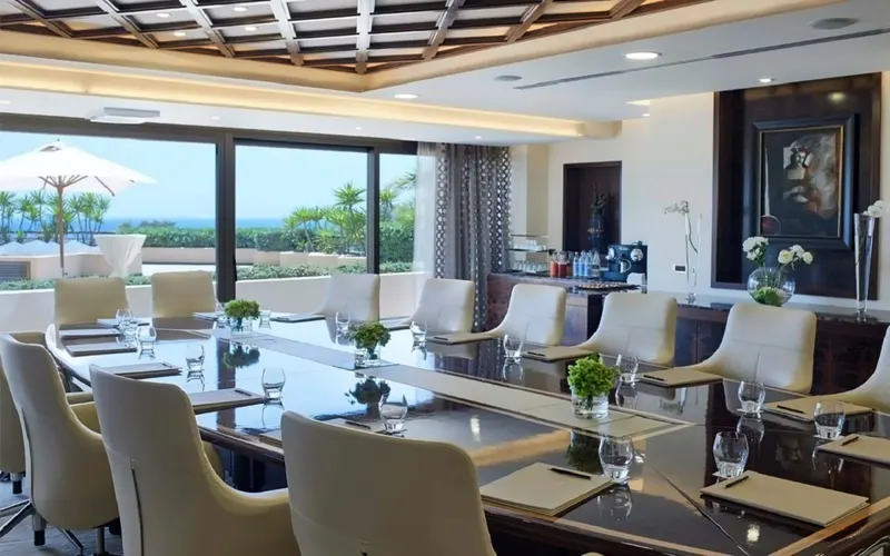 Four Seasons Hotel