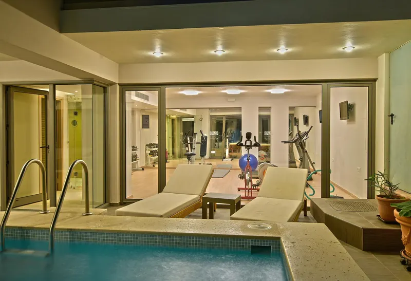 Swell Boutique Hotel
