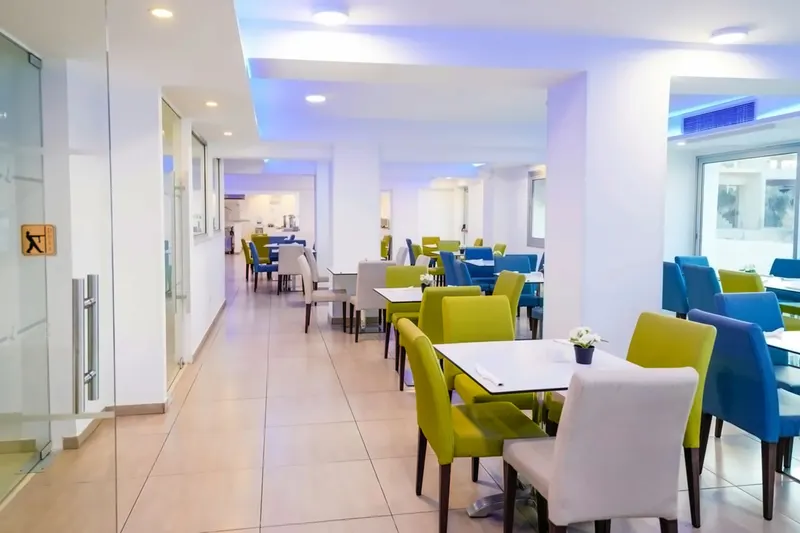 Captain Pier Hotel