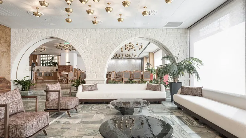Akali Hotel