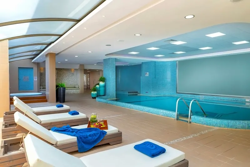 GrandResort Hotel