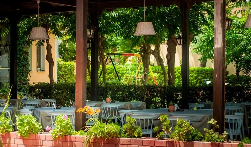 Mimoza Beach Hotel