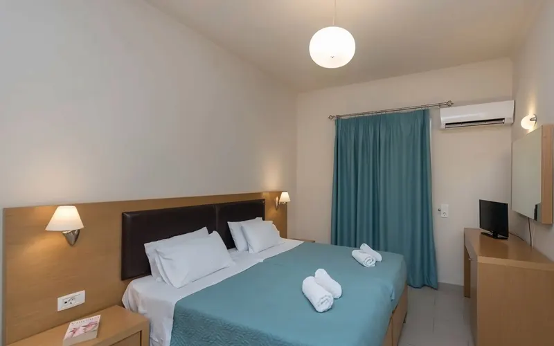 Dennys Inn Hotel