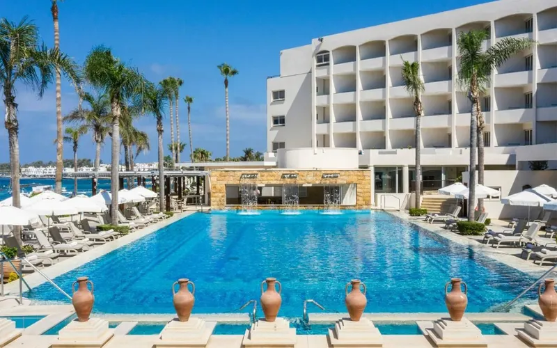 Alexander The Great Hotel