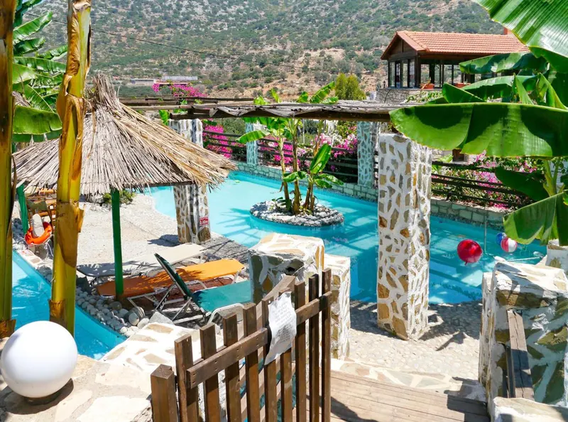 Stone Village Petrino Chorio