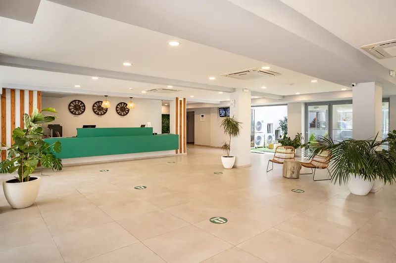 City Green Hotel (Adults Only 16+)