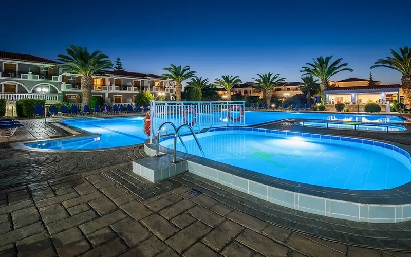 Golden Sun Hotel
