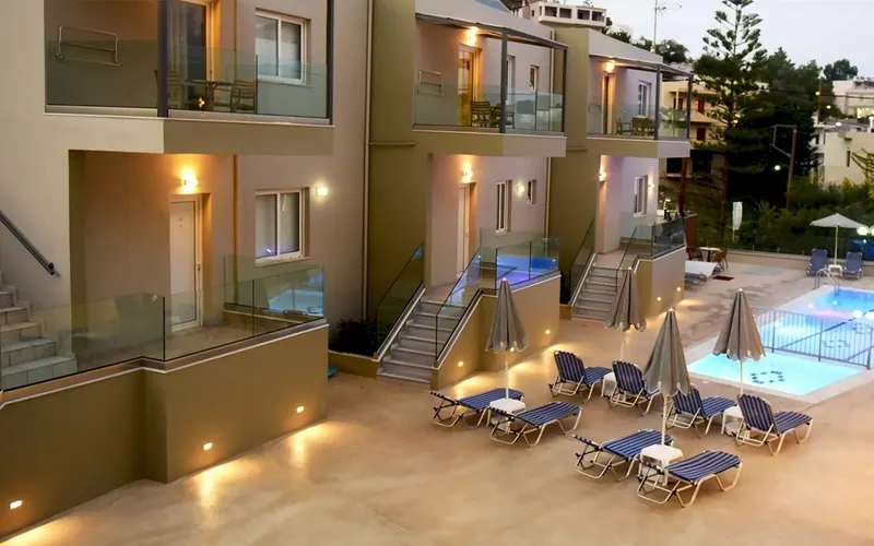 Blue Horizon Apartments
