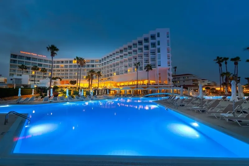 Leonardo Plaza Cypria Maris Beach Hotel & Spa (Adults Only 16+)