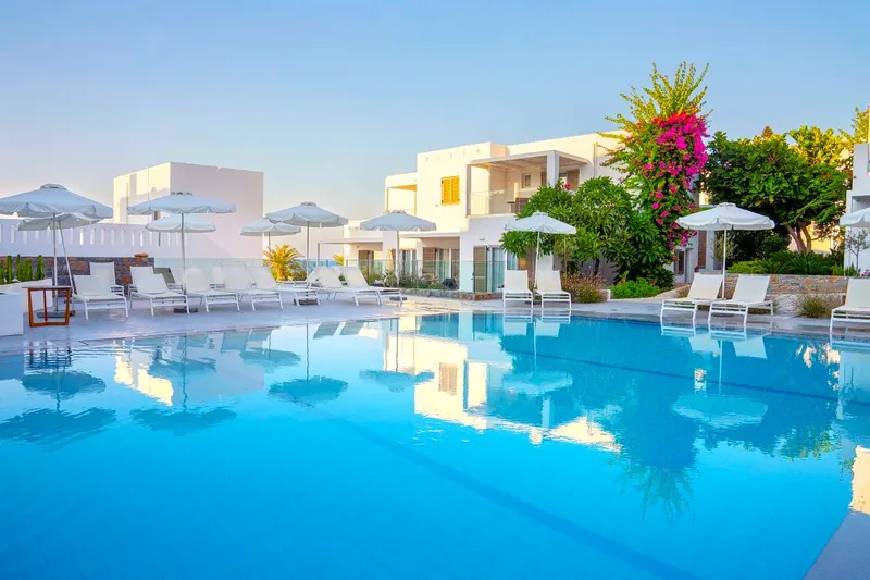 Maritimo Beach Hotel