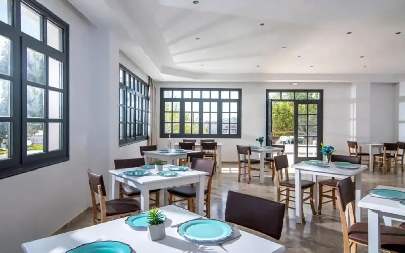 Anemos Inn Hotel