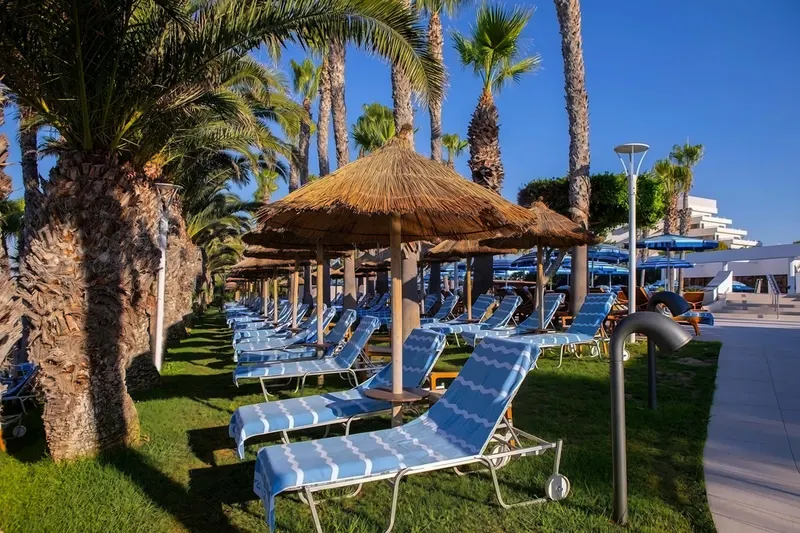 GrandResort Hotel