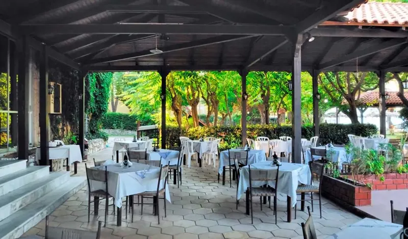 Mimoza Beach Hotel