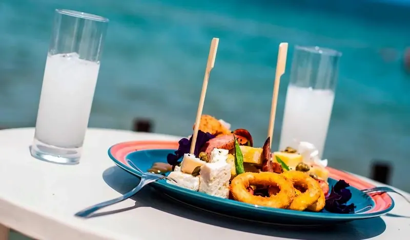 Mimoza Beach Hotel