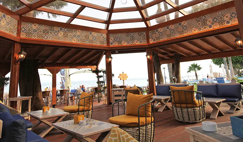 Poseidonia Beach Hotel