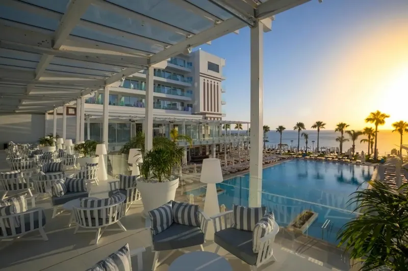 Constantinos The Great Hotel