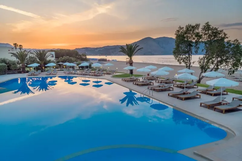 Pilot Beach Resort