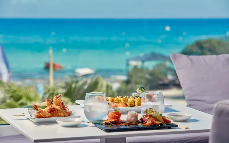 So White Club Resort