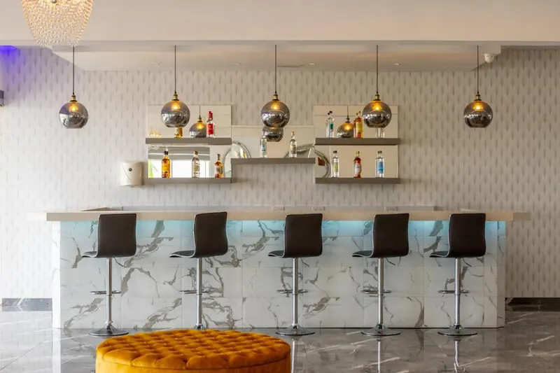 Milea Hotel