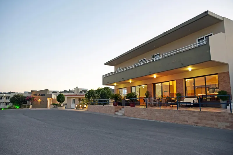 Hillside Studios and Apartments