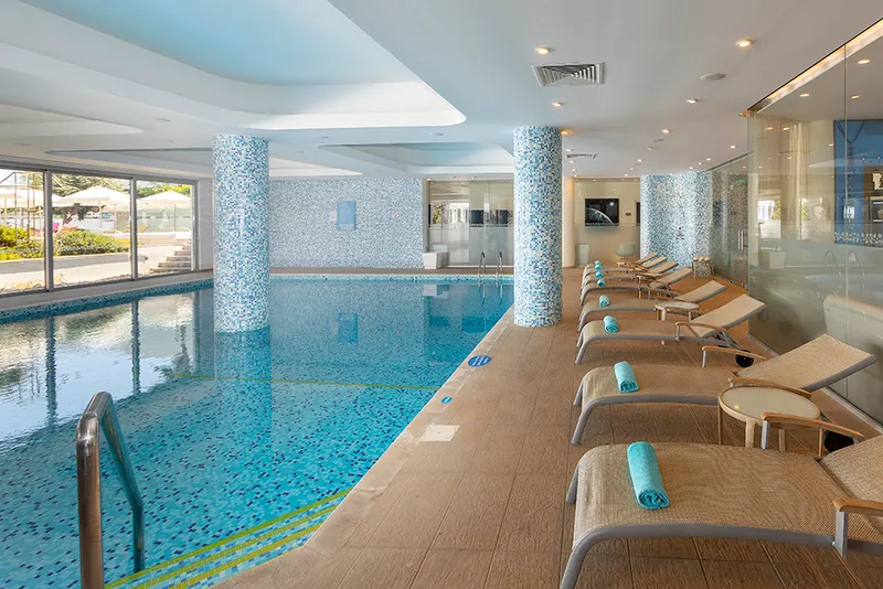 Vrissaki Beach Hotel