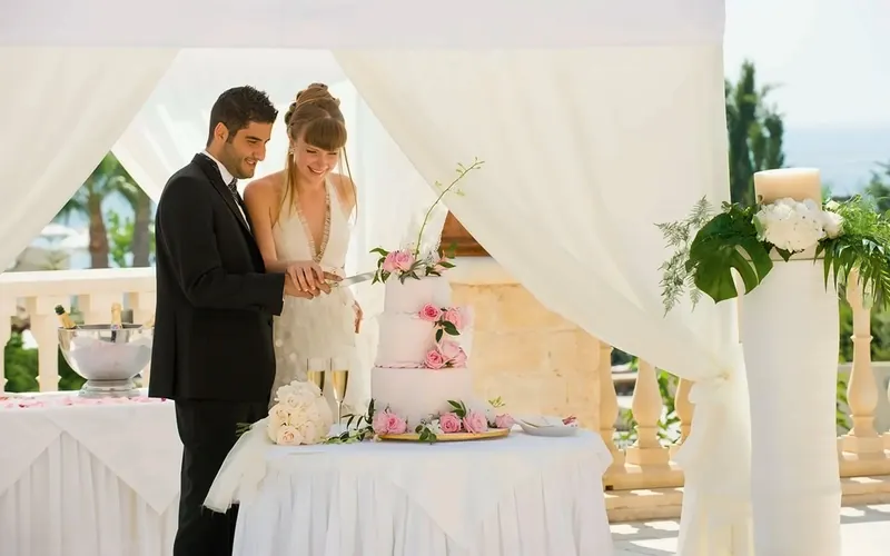 Elysium Hotel & Resort