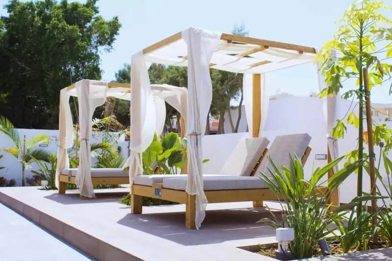 Kapetanios Bay Hotel