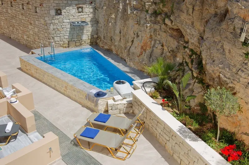 Archipelagos Residence