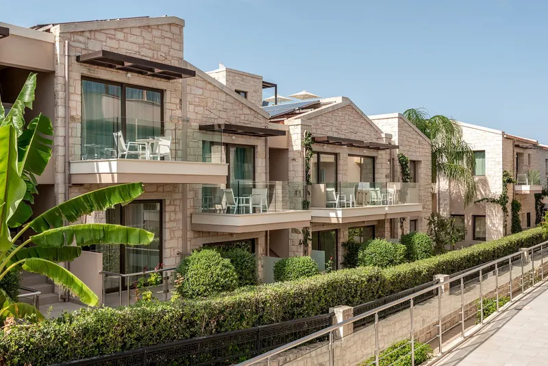 Airis Boutique & Suites (Adults Only 16+)
