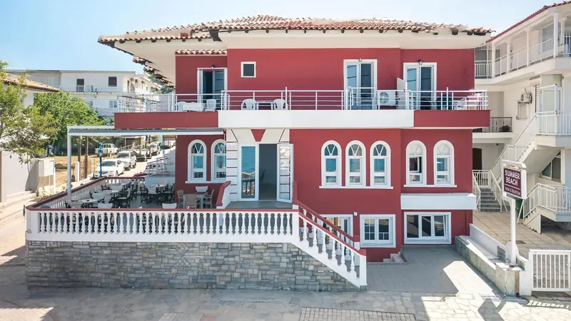 Summer Beach Hotel