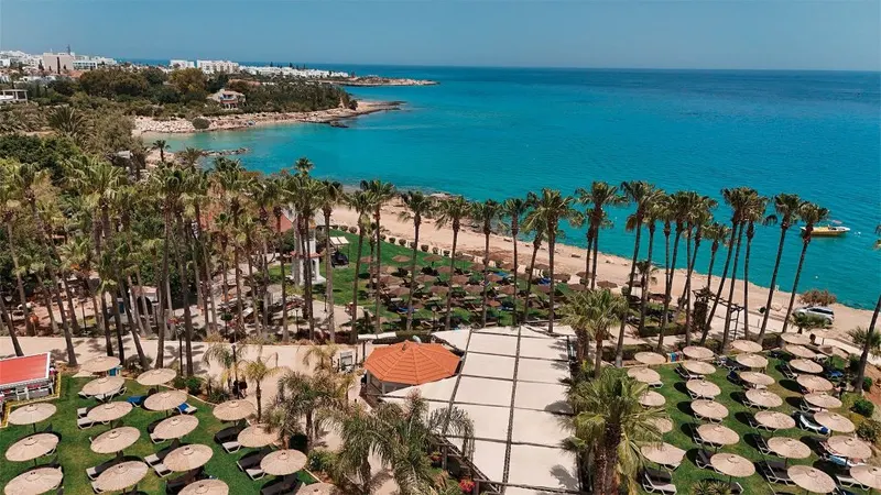 Cavo Maris Beach Hotel