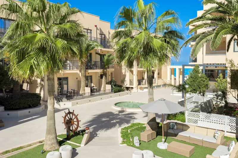 Atlantis Beach Hotel