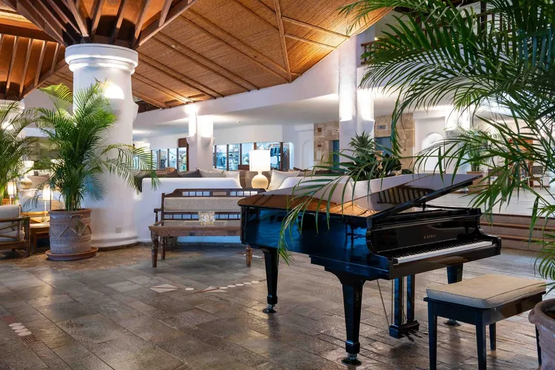 Coral Beach Hotel