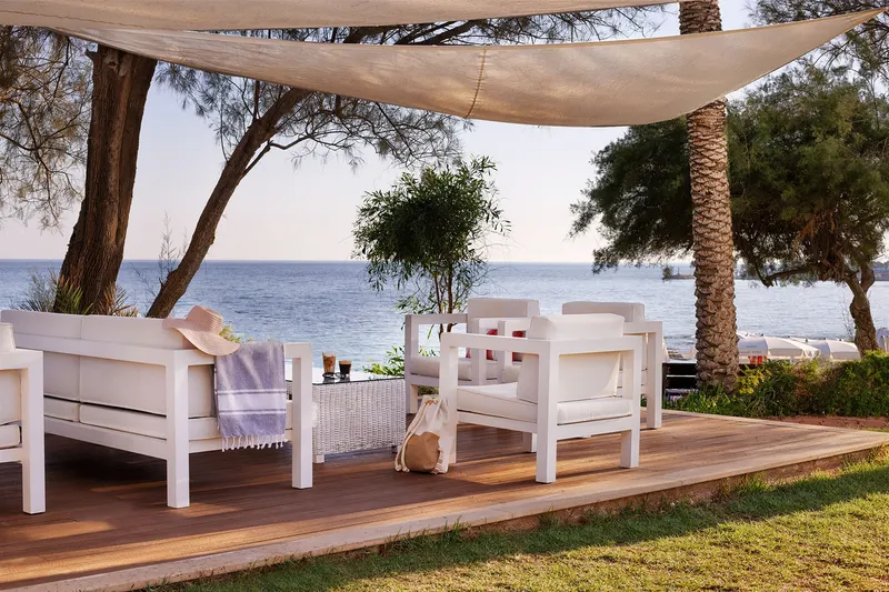 Grecian Sands Hotel
