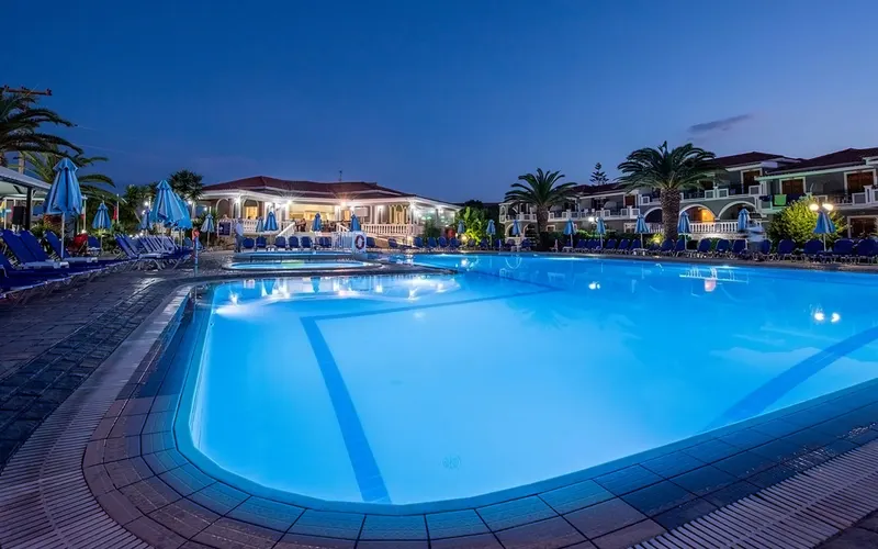 Golden Sun Hotel