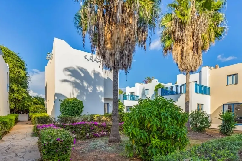 Marismare Apartments