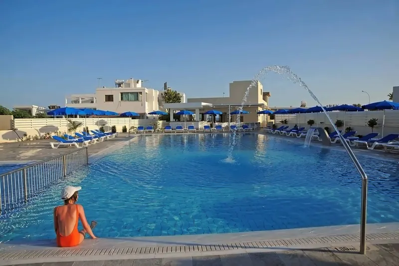 Euronapa Hotel and Apartments