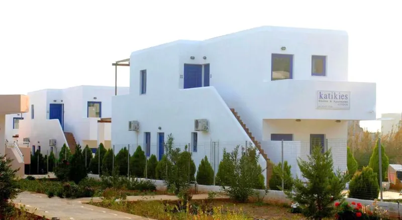 Katikies Studios & Apartments