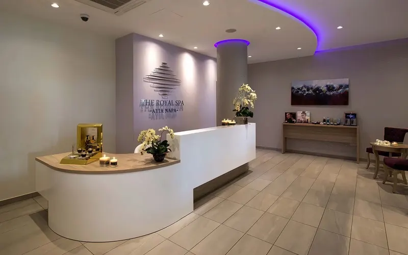 Tofinis Hotel