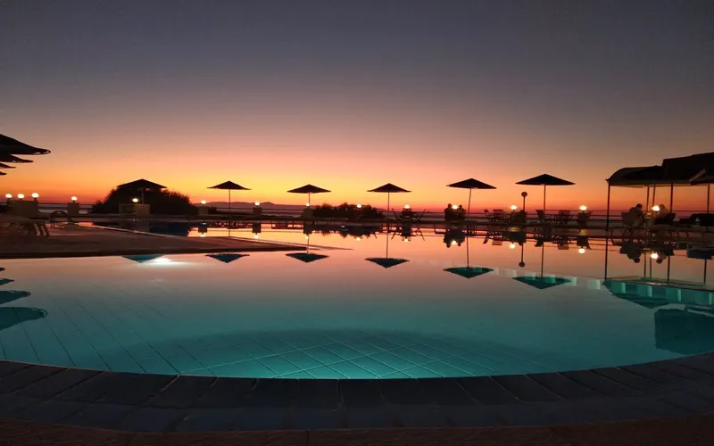 Zorbas Beach Village Hotel