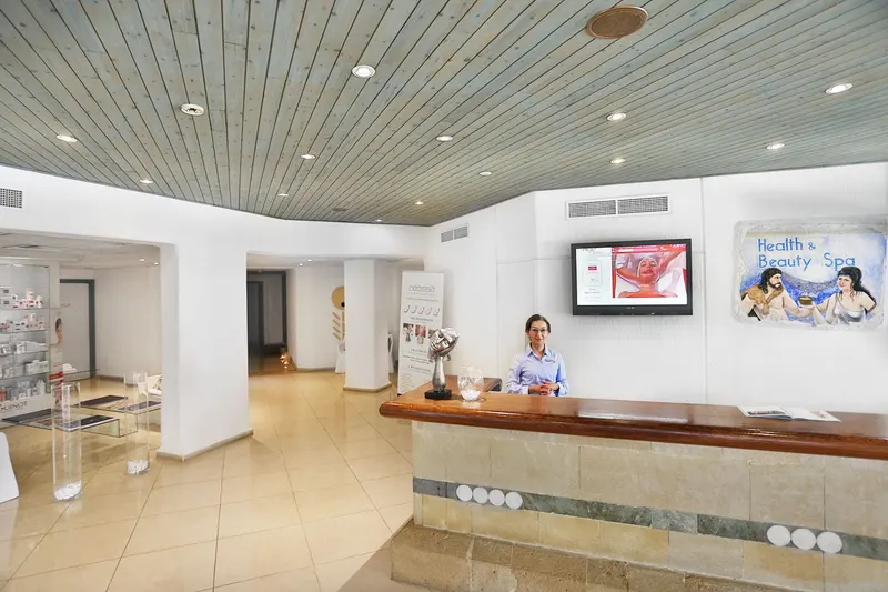 Coral Beach Hotel