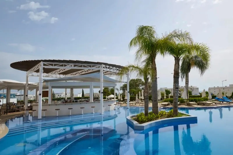 Sunrise Oasis Hotel & Waterpark