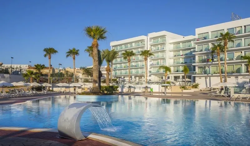 Tsokkos Beach Hotel